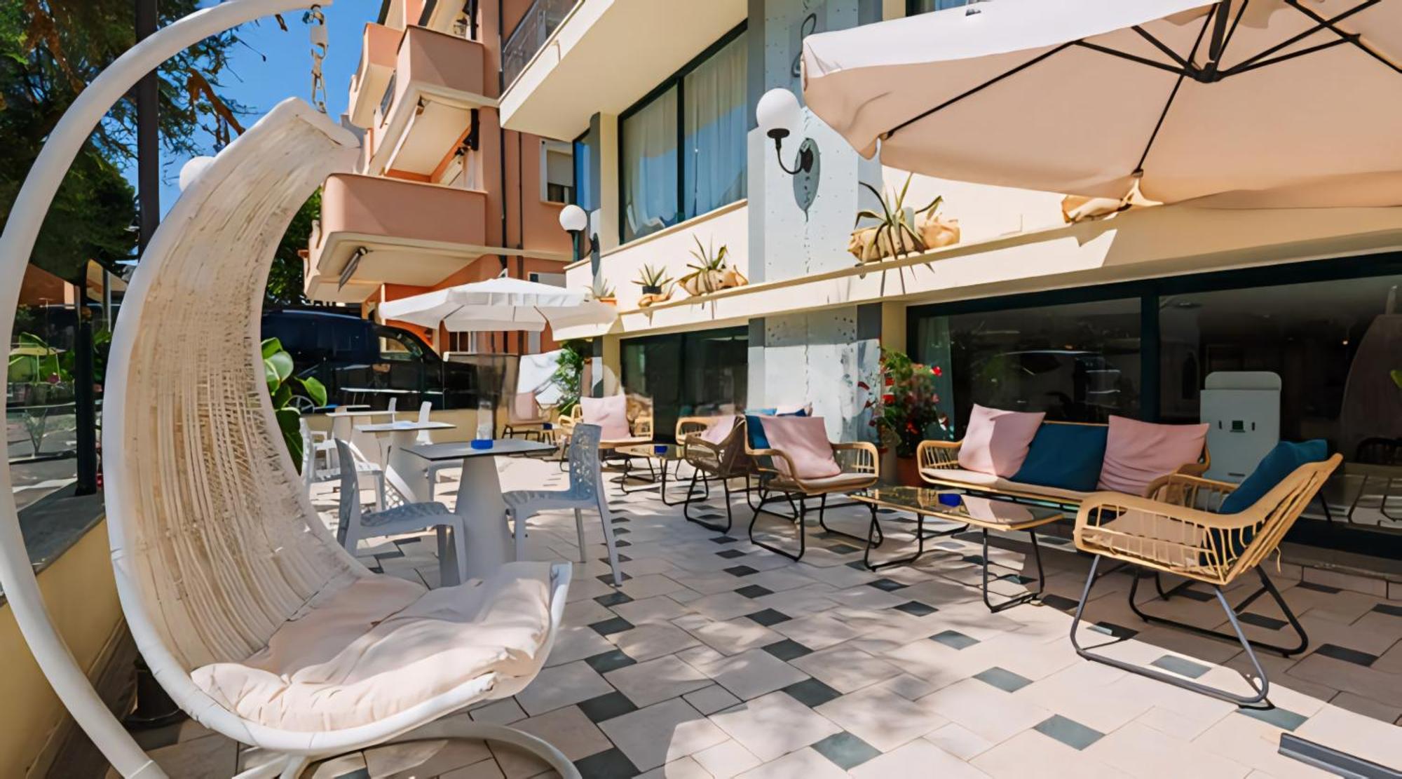 Hotel Baltic Misano Adriatico Esterno foto