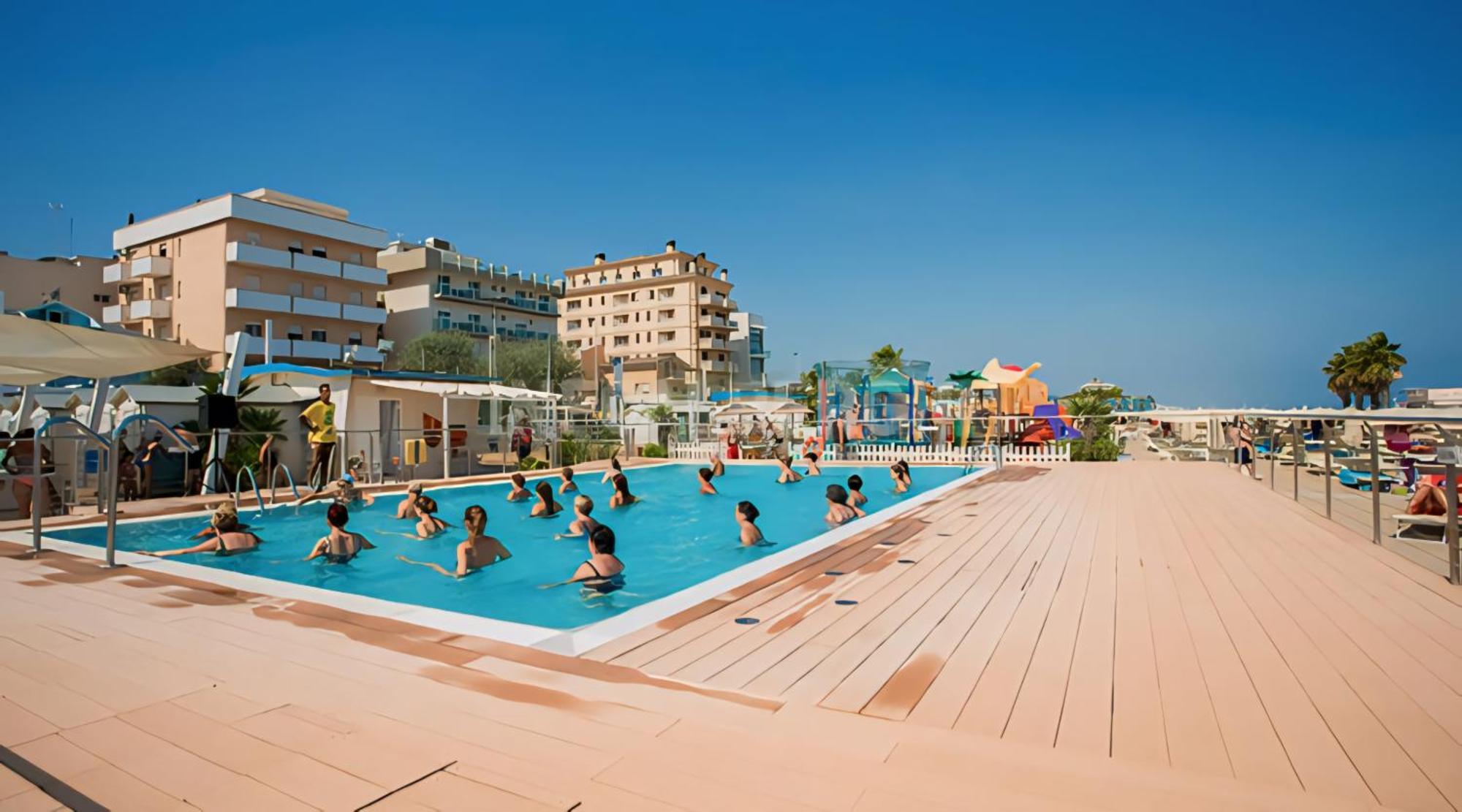 Hotel Baltic Misano Adriatico Esterno foto